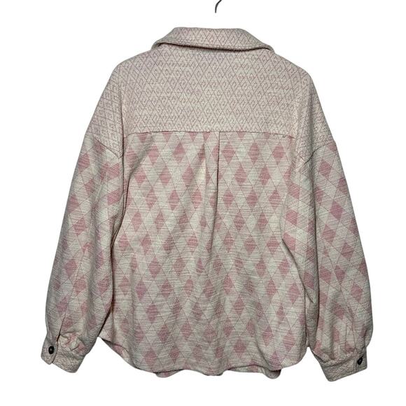 White Birch Women's Textured Shacket Shirt Oversized Geometric Pockets Pink M - Picture 5 of 13